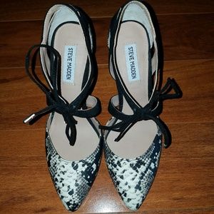 Never worn Steve Madden Stilettos with laces